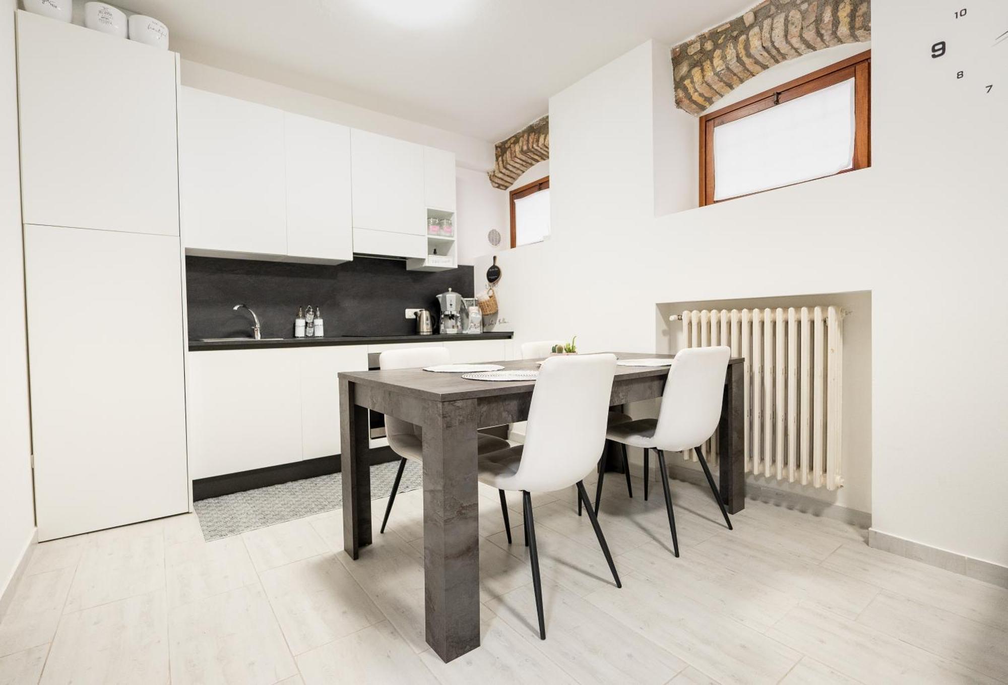 C-Apartment Lake Garda Salò Eksteriør bilde